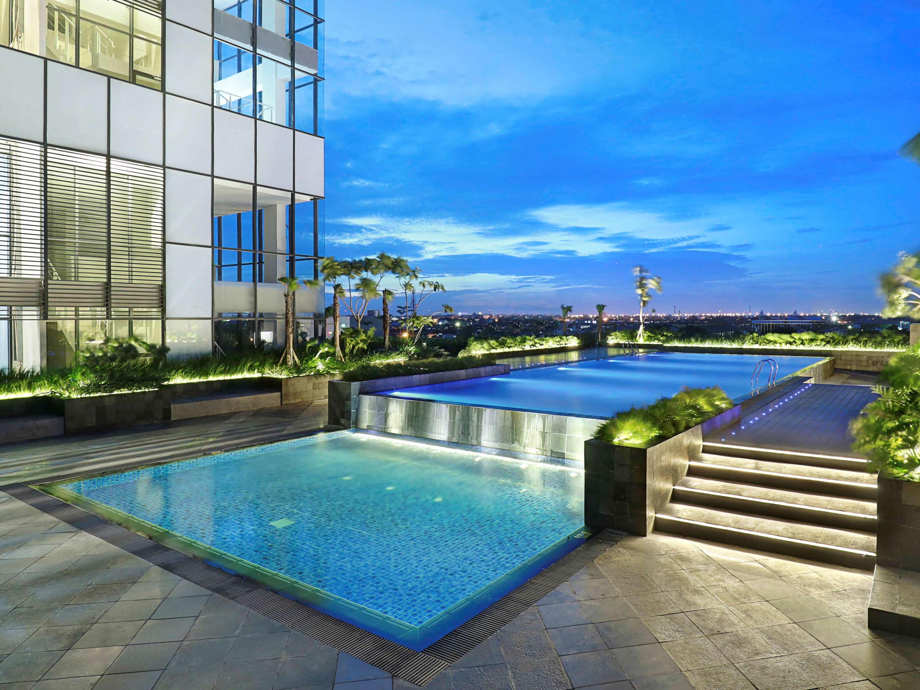 Novotel Samator Surabaya Timur מראה חיצוני תמונה